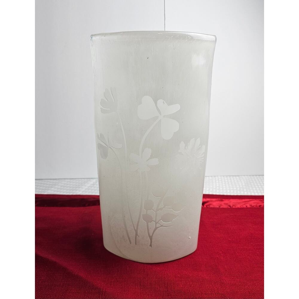 Vintage clear‎ glass soft white floral etched vase.